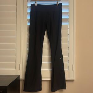 Lululemon yoga pants